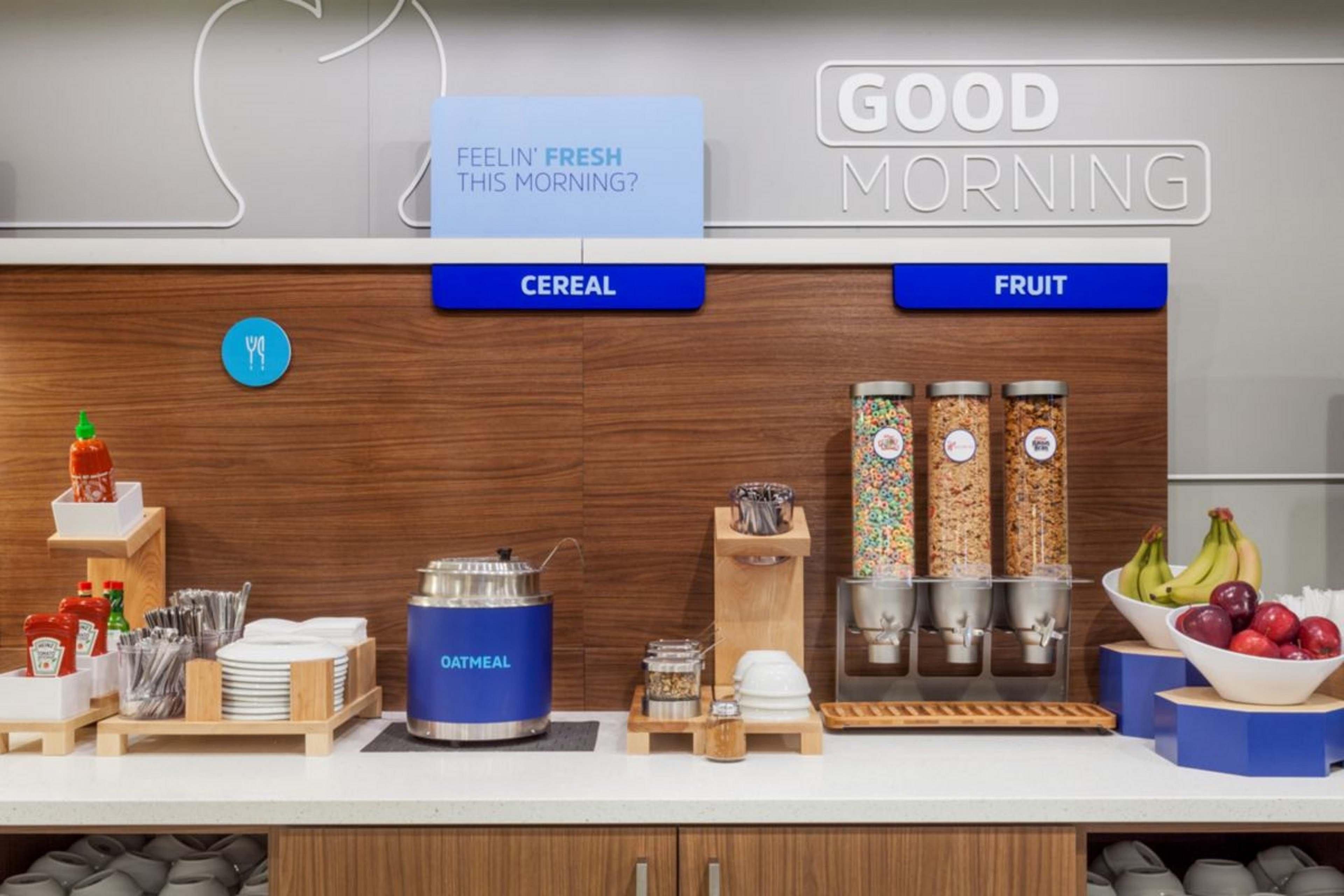 Holiday Inn Express Hotel & Suites-St. Paul By Ihg Vadnais Heights Dış mekan fotoğraf