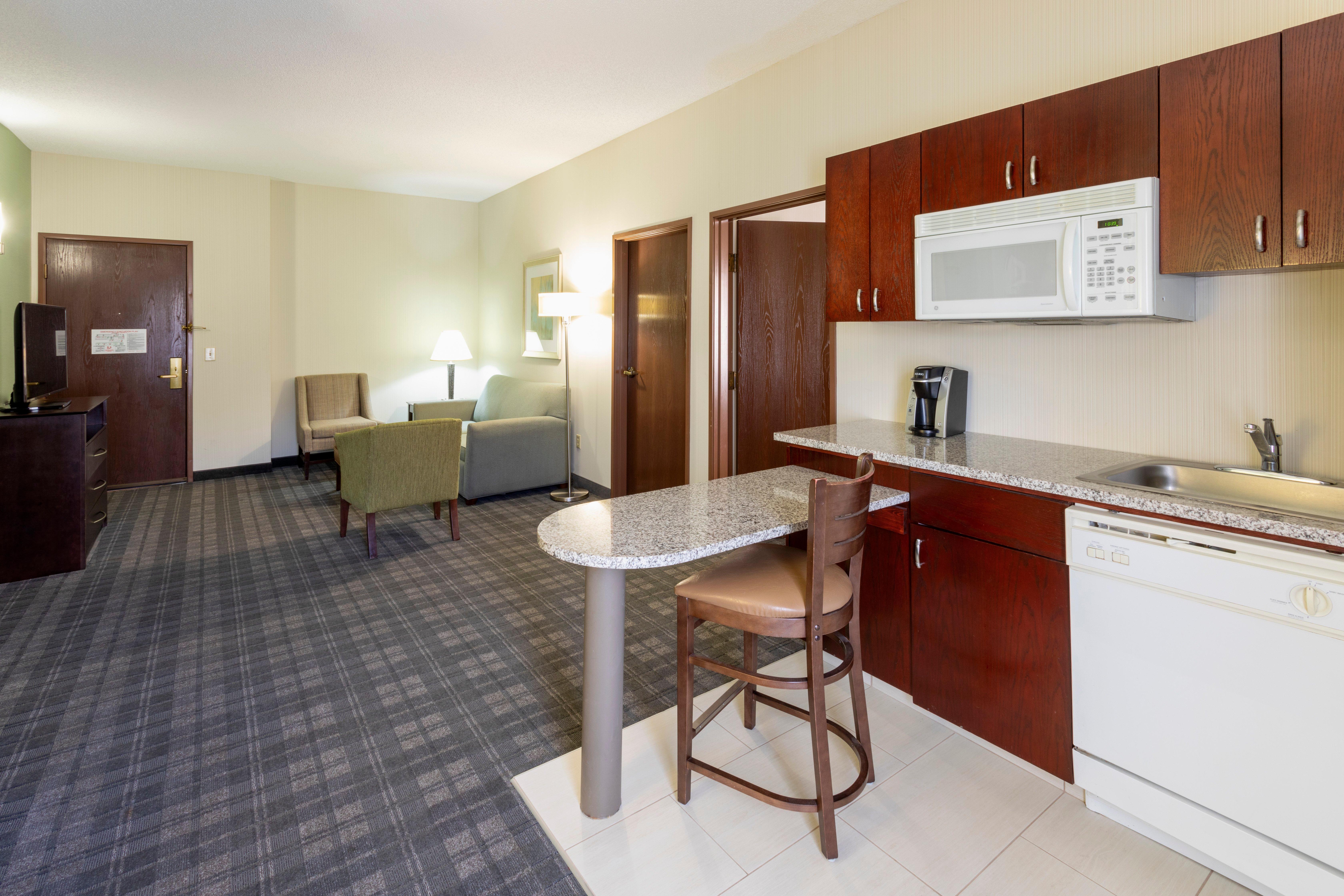 Holiday Inn Express Hotel & Suites-St. Paul By Ihg Vadnais Heights Dış mekan fotoğraf