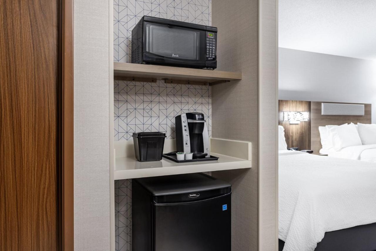 Holiday Inn Express Hotel & Suites-St. Paul By Ihg Vadnais Heights Dış mekan fotoğraf
